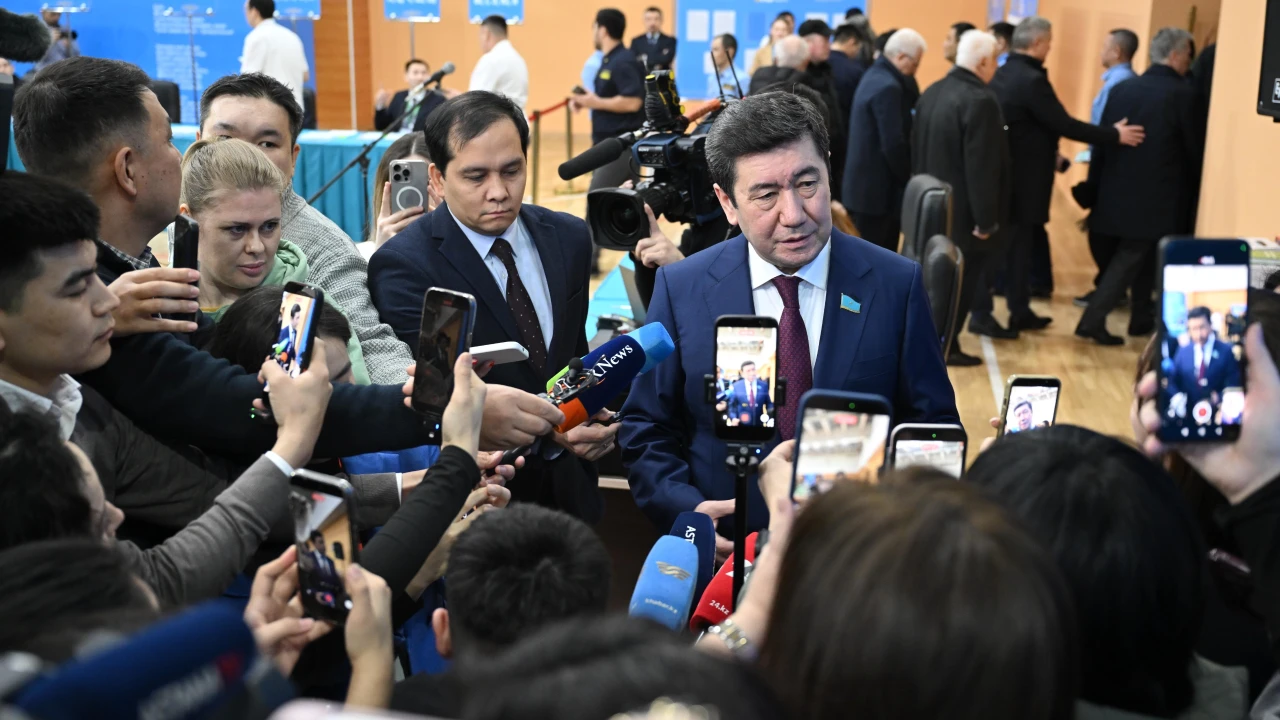 Референдумның әділ, таза, ашық өтетініне күмәнім жоқ: мәжіліс төрағасы дауыс берді