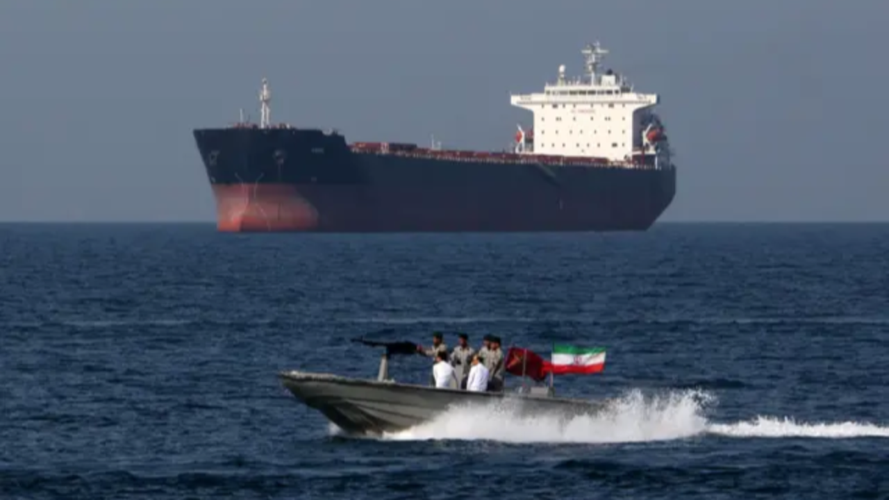US Plans International Coalition to Protect Shipping in the Strait of Hormuz