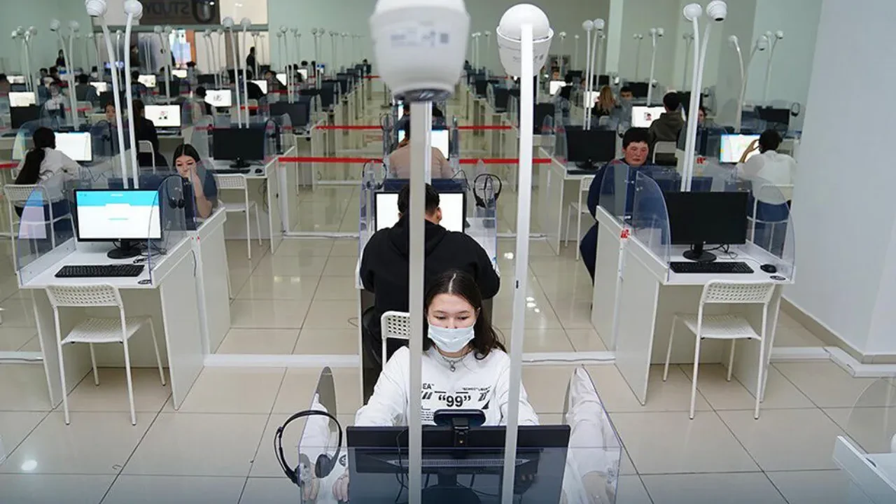Новые правила ЕНТ-2026 утвердил Миннауки и высшего образования РК
