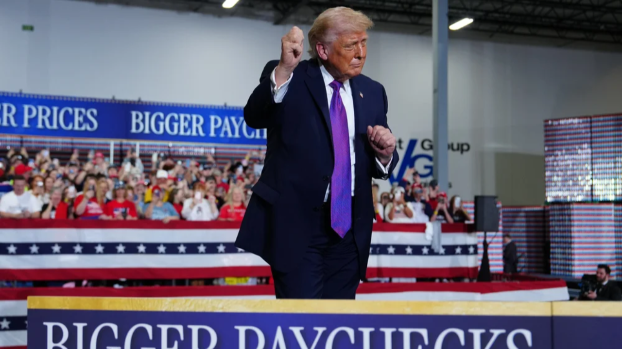 Трамп «жеңдік» деді, бірақ соғыс ушығып барады: мұнай бағасы тағы өседі