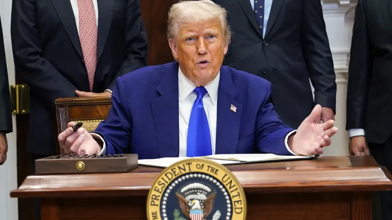 Трамп пен Иран арасындағы “соңғы ұсыныс”: Әлем жаңа қақтығысты күтіп тұр ма