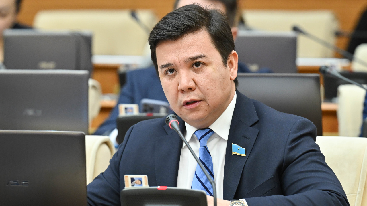 Малшы мен ветеринар тапшы: Ауыл мамандарының жалақысы өсе ме?