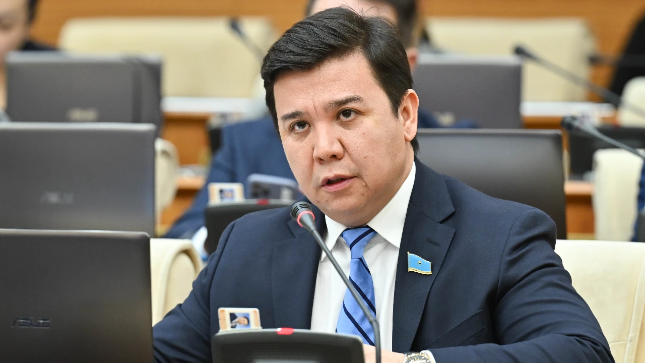 Малшы мен ветеринар тапшы: Ауыл мамандарының жалақысы өсе ме?