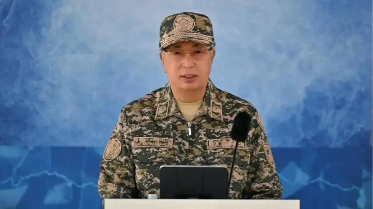 Токаев сменил сразу двух военных командующих