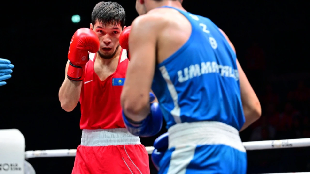 Нұрбек Оралбай Азия чемпионы атанып, Қазақстанға үшінші алтынды сыйлады