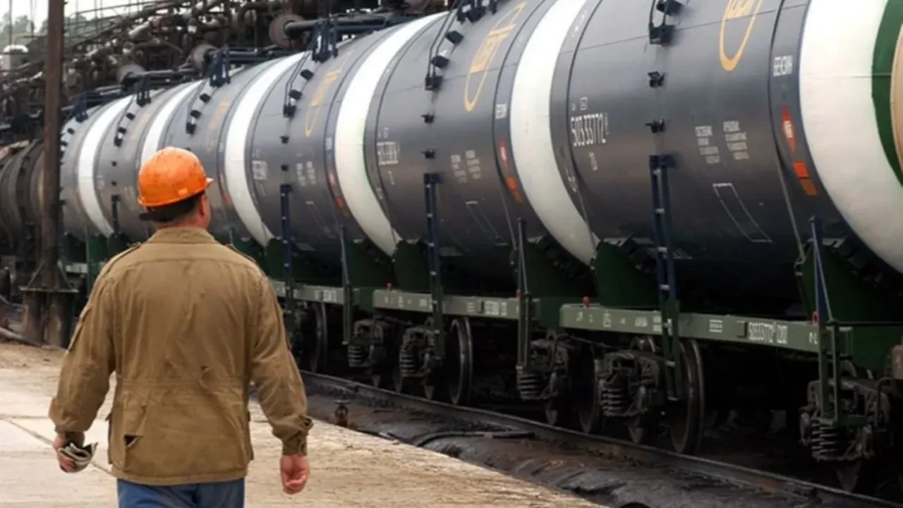 «Дружба» құбыры жабылды: Қазақстан мұнайы енді қай бағытпен тасымалданады?