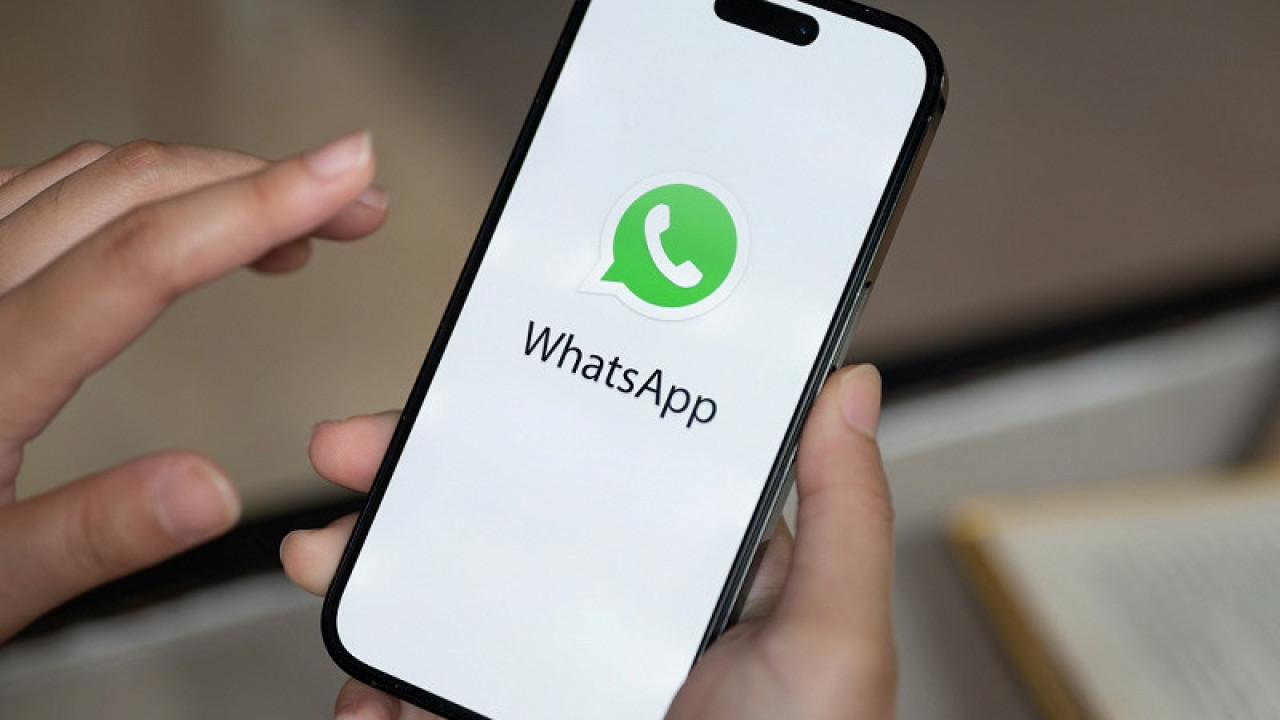 Енді чатты ақтарудың қажеті жоқ WhatsApp-тағы жаңа функция бәрін түсіндіреді