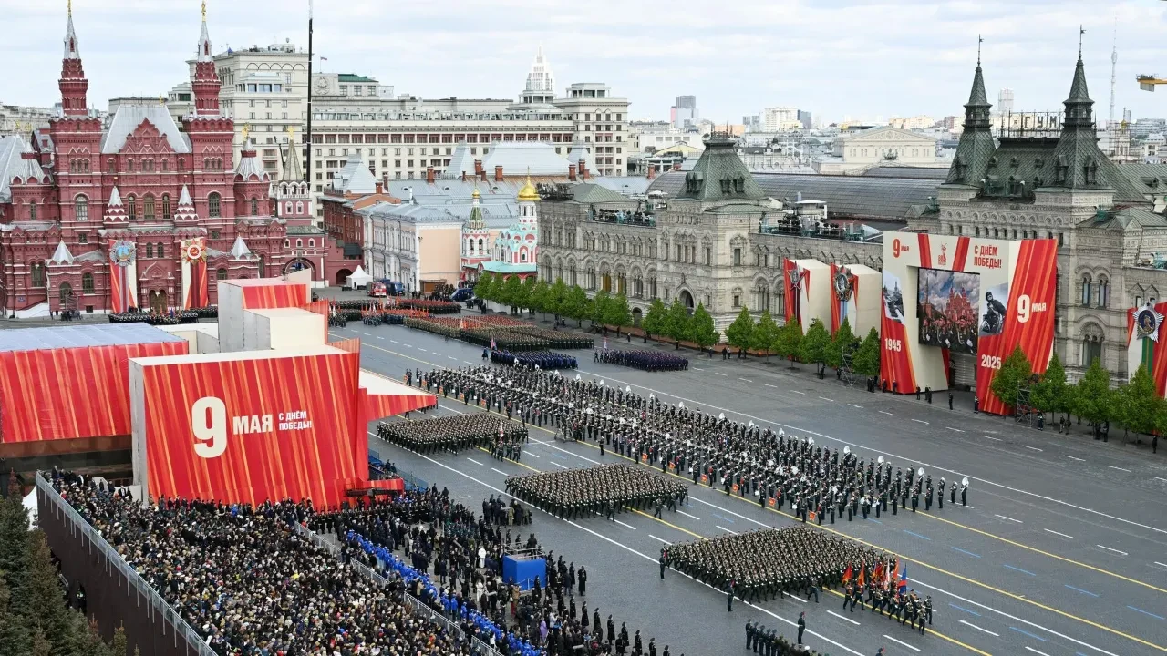 Официально: В России парады пройдут не как обычно