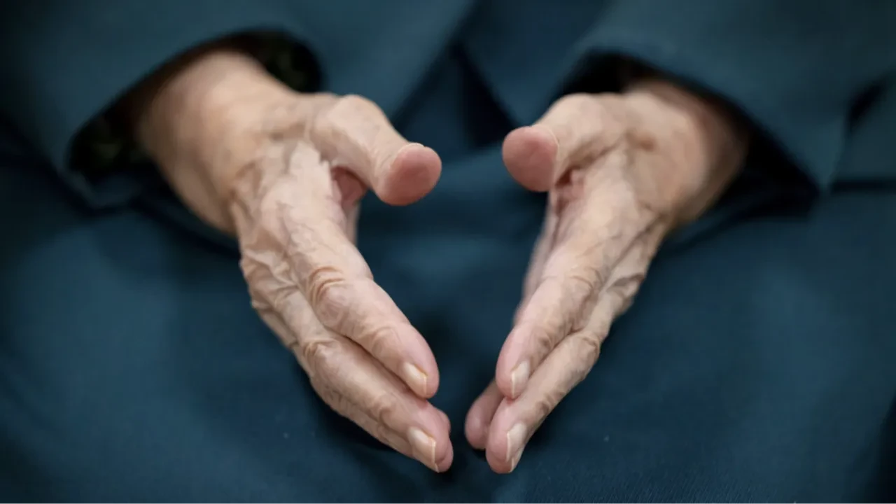 К 9 мая ветераны ВОВ получат по 5 млн тенге