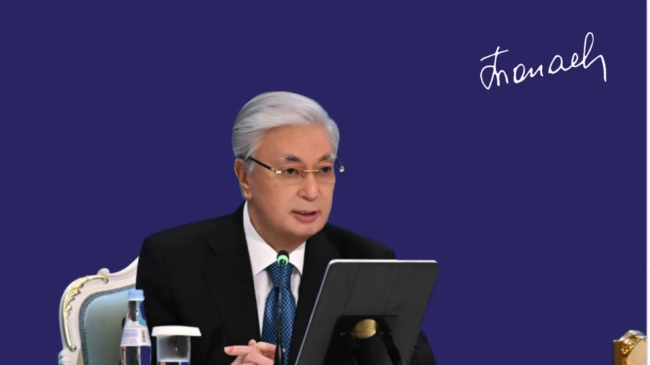 Мемлекет басшысы: “Мен өзім де мемлекет басшысы ретінде Жаңа Конституция жобасының мәтінін жазуға тікелей атсалыстым”