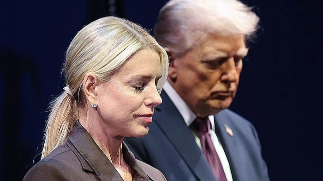 Трамп Эпштейн ісін дұрыс басқармаған АҚШ-тың бас прокурорын қызметінен босатты