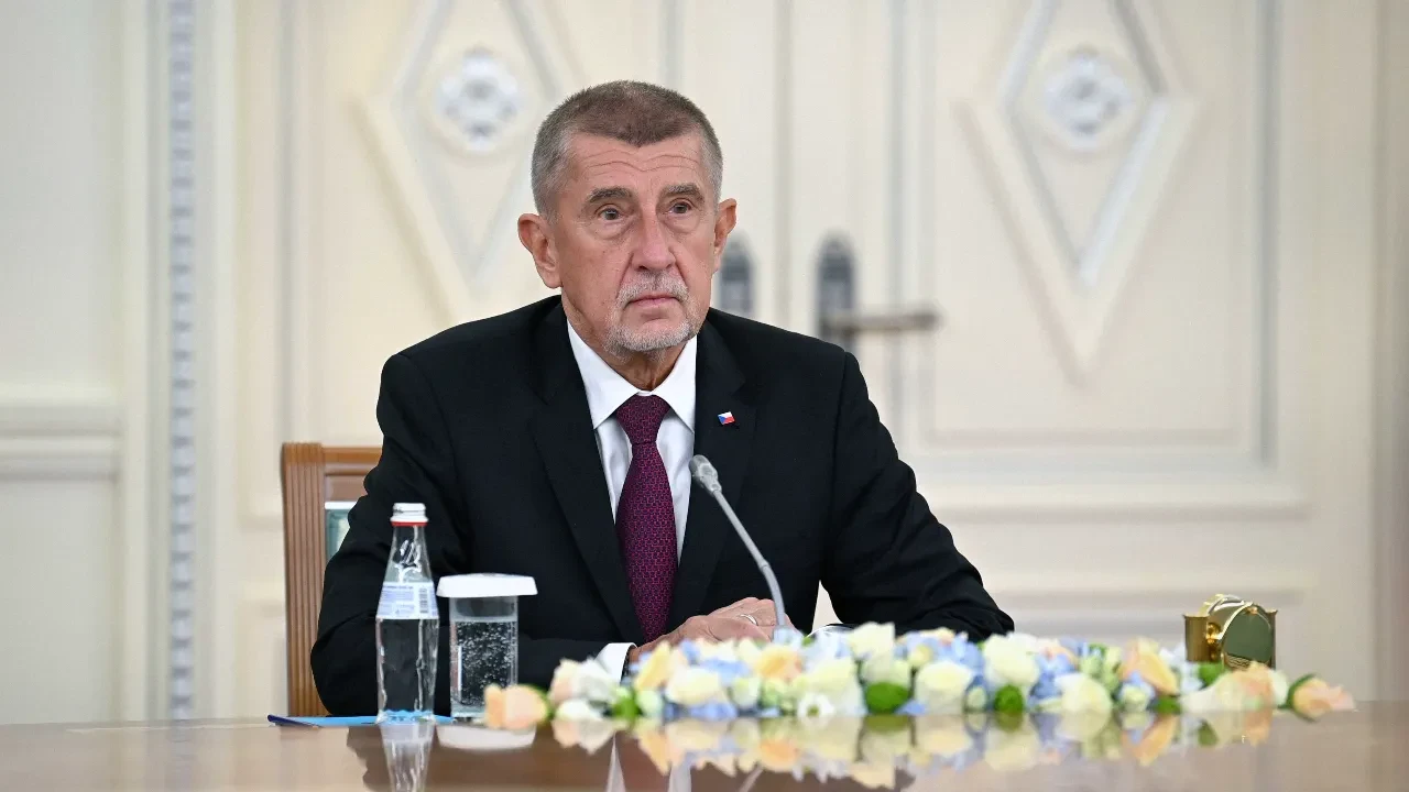 Чешский премьер Бабиш признался, что работал в департаменте, связанном с Шымкентом и Таразом