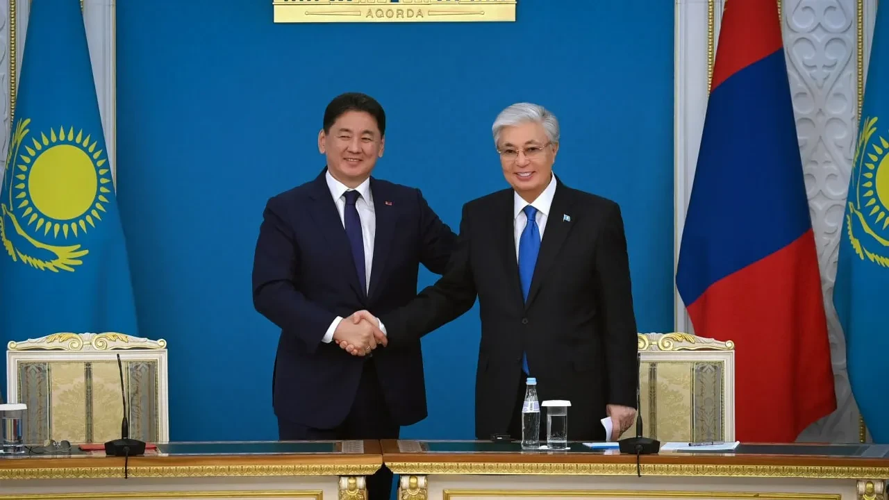 Токаев предложил открыть филиал казахстанского вуза в Улан-Баторе