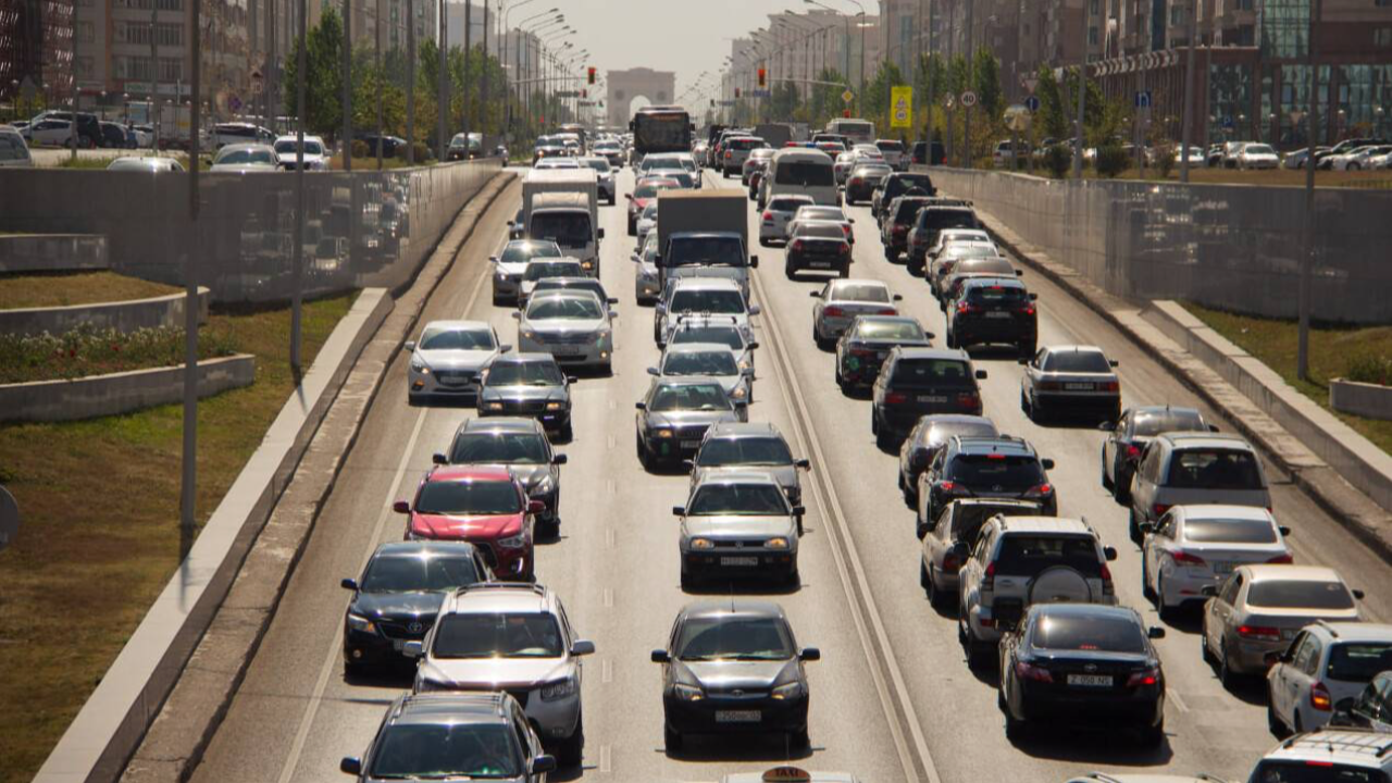 850,000 Traffic Violations Detected in Almaty Over Four Months