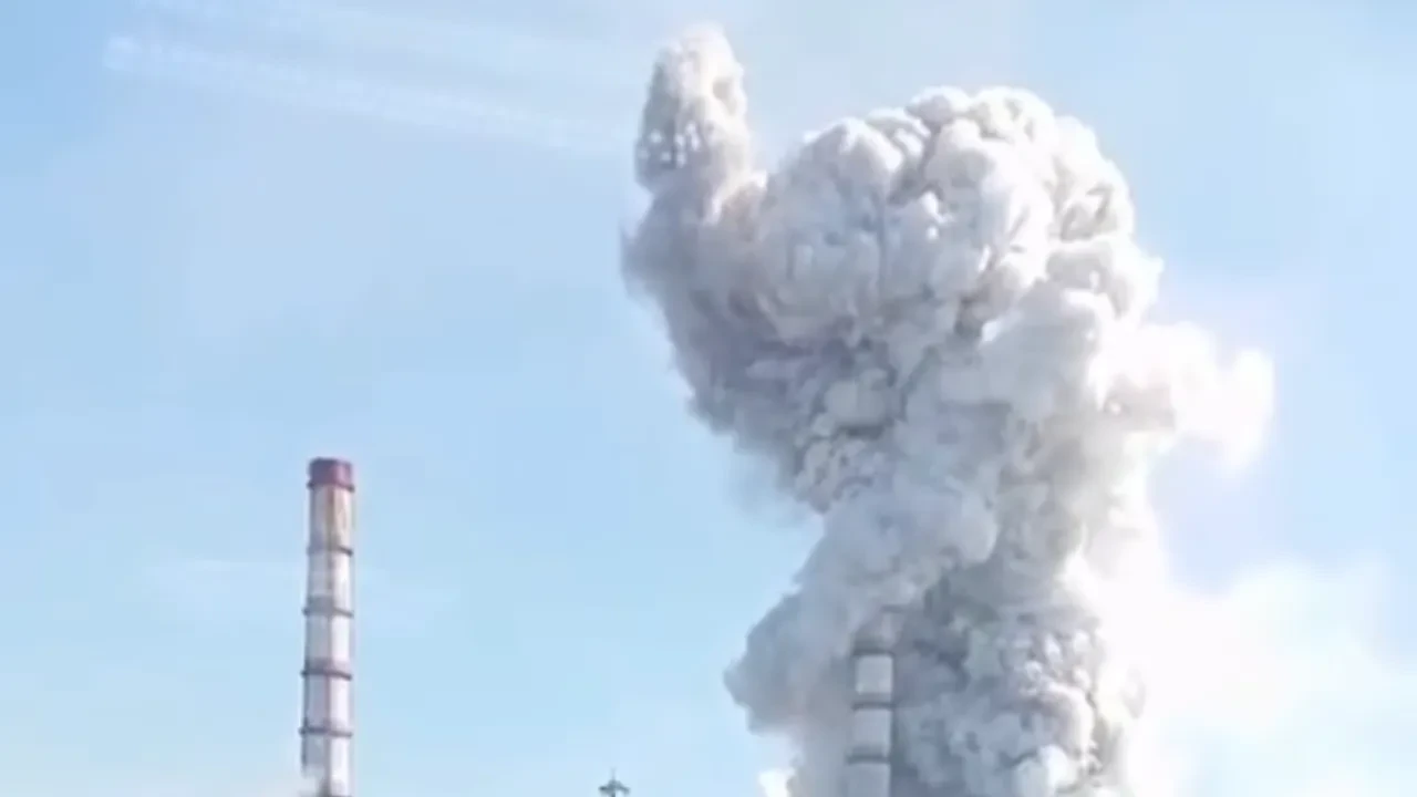Өскемендегі зауыттағы жарылыстан тоғыз адам зардап шекті