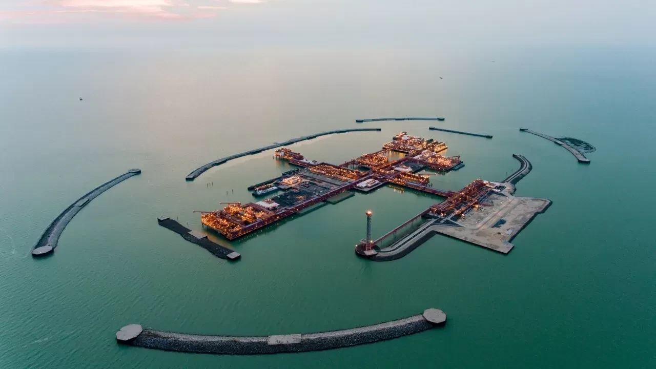 Казахстан сокращает нефтяной экспорт в Европу