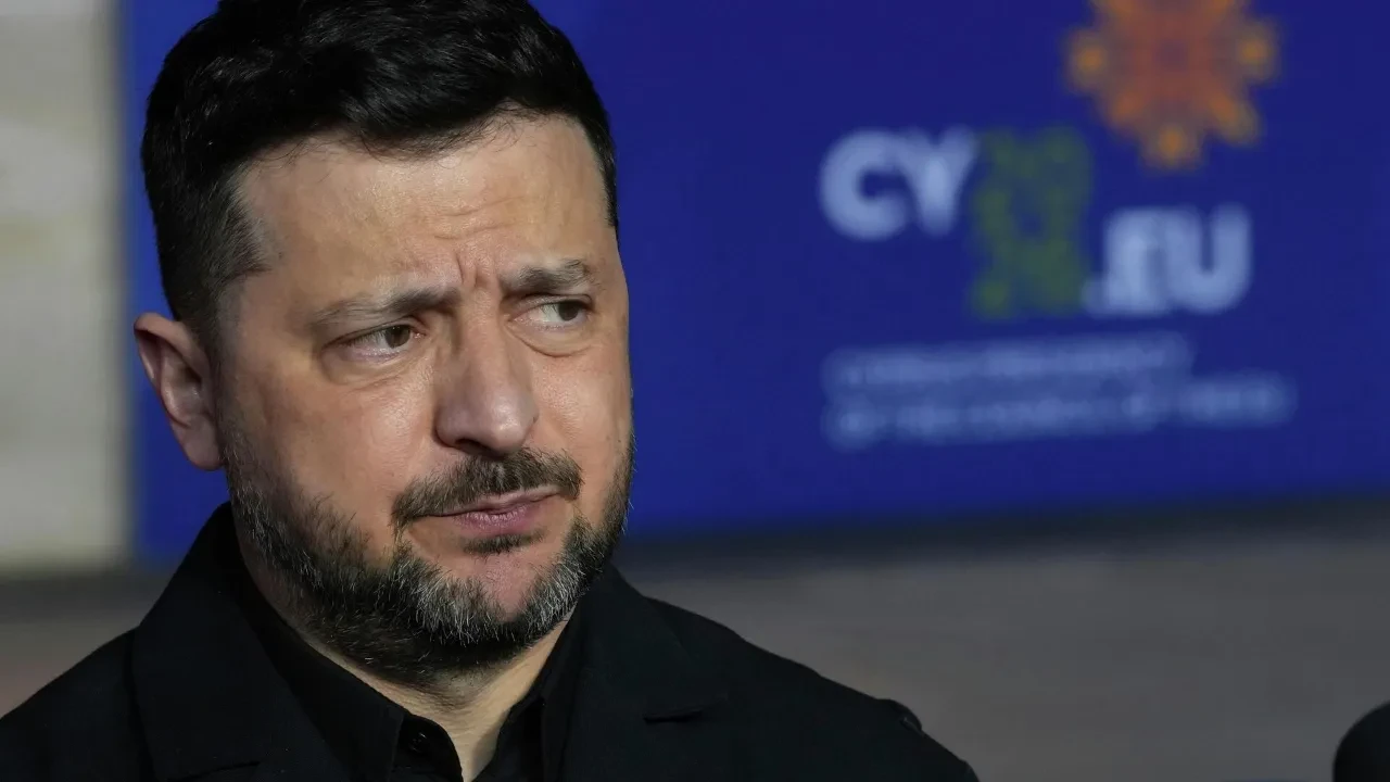 «Соғыс шыққан жеріне қайта оралып жатыр»: Зеленский Мәскеуге жасалған шабуылдарға қатысты мәлімдеме жасады