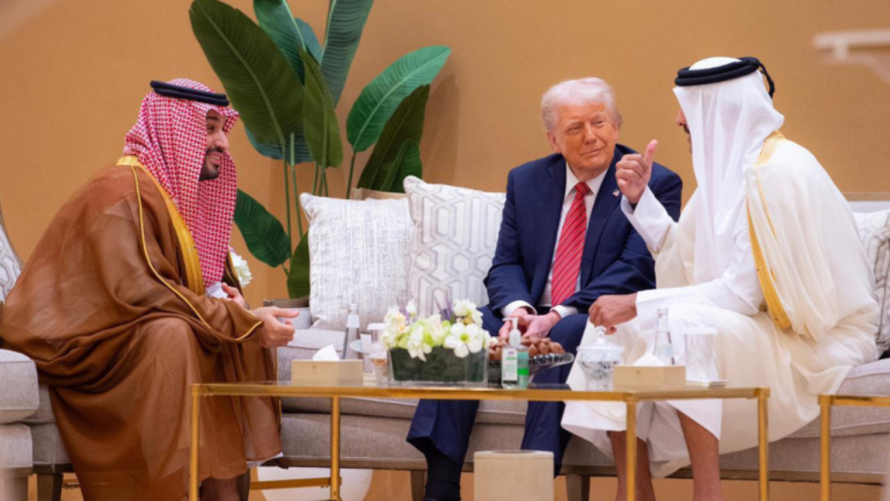 Лидеры трех арабских стран попросили Трампа перенести авиаудары по Ирану