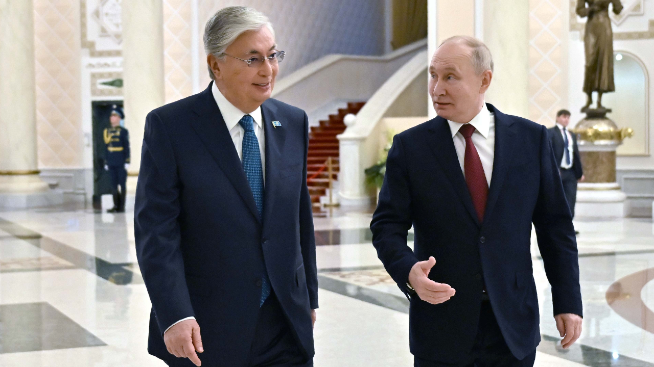 Путин прилетит в Астану 27 мая