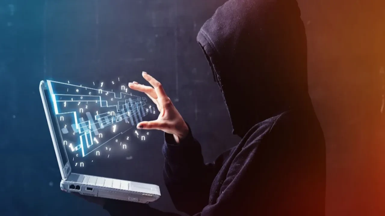 Павлодарда 2 мыңнан астам мұғалімнің жеке деректері интернетке тарап кеткен