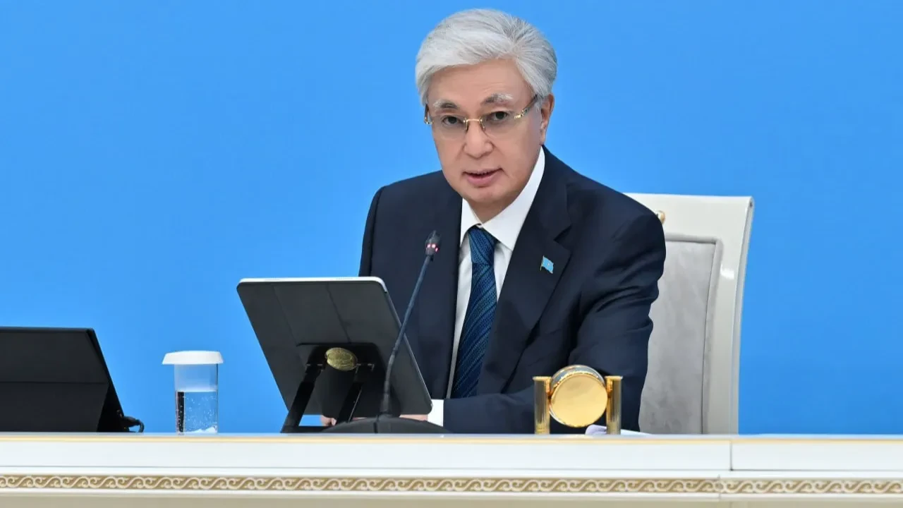 «Мейлі, өз ойларының келтелігін көрсете берсін»: Тоқаев  елімізді «Штрафстан» дейтіндерге жауап берді