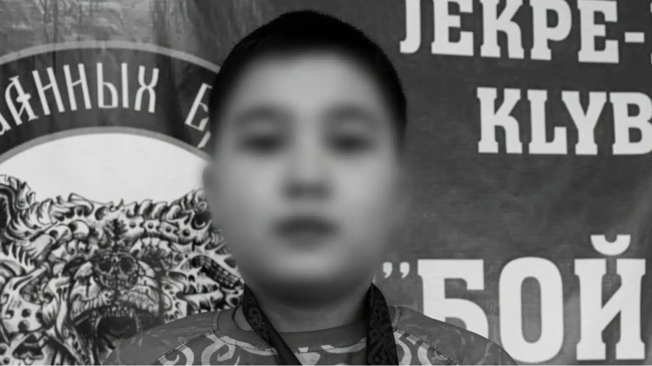 Алматыда  12 жасар баланы 9 рет пышақтап мерт қылды
