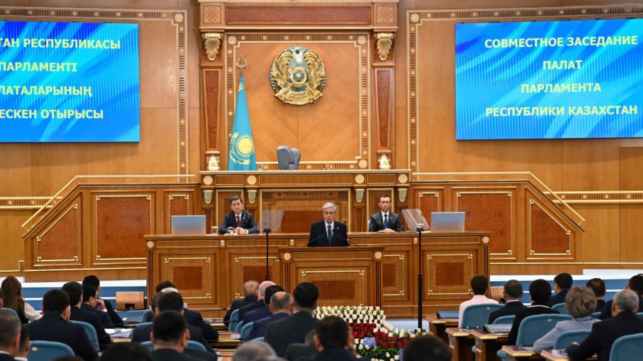 Последнее заседание Парламента РК прошло сегодня