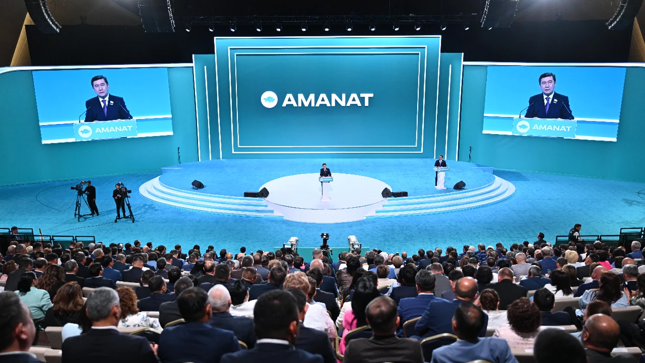 Присоединение «AMANAT» к «Әділет» – новый уровень поддержки курса Президента