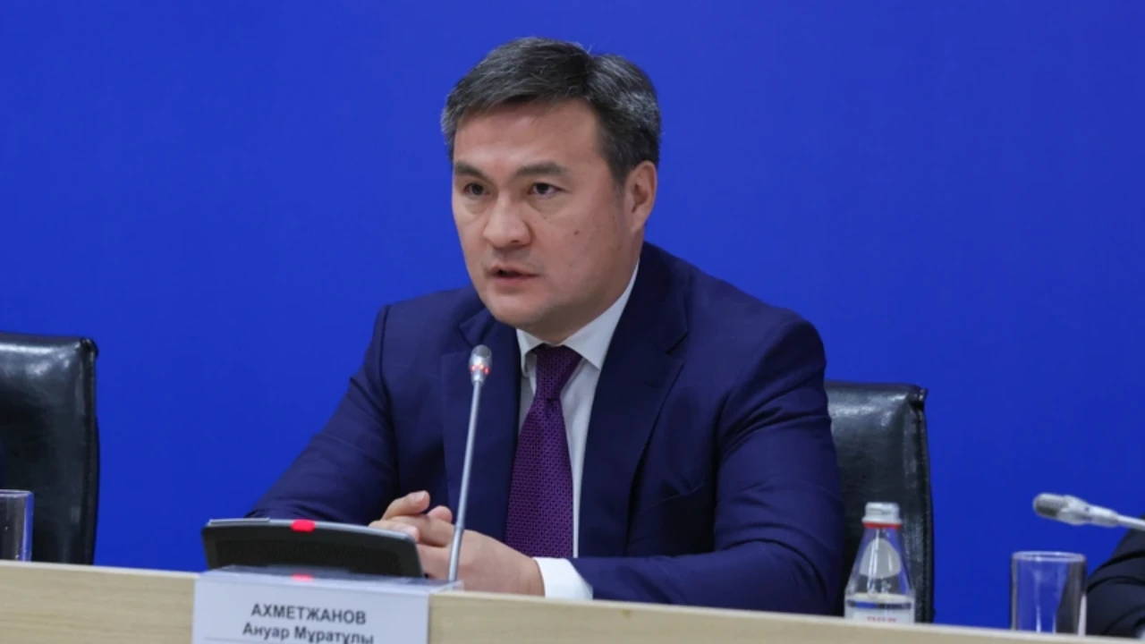 Пойыз қозғалысын жеделдету жолдары талқыланып жатыр
