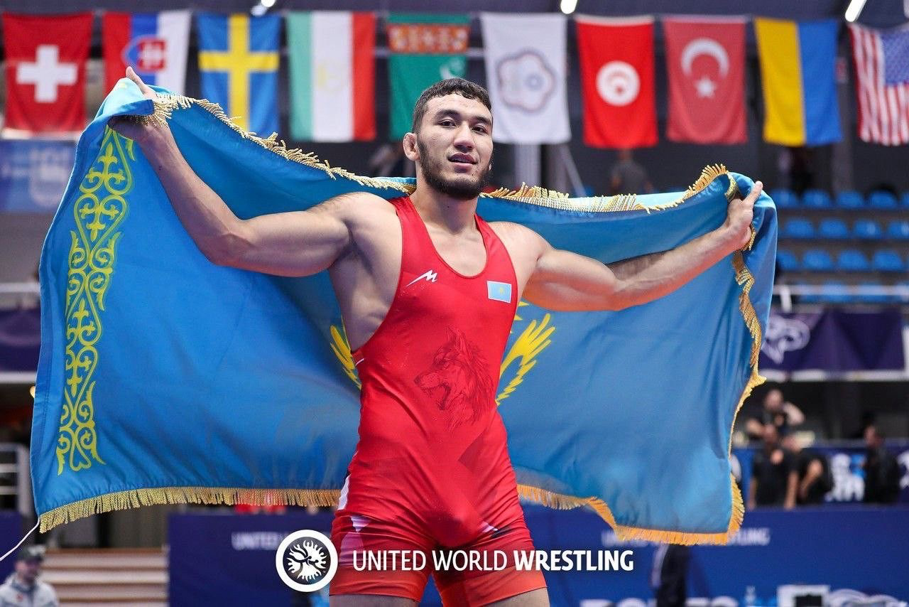 Спортшылардың білім деңгейі төмен болады деп ойлайды - Ризабек Айтмұхан
