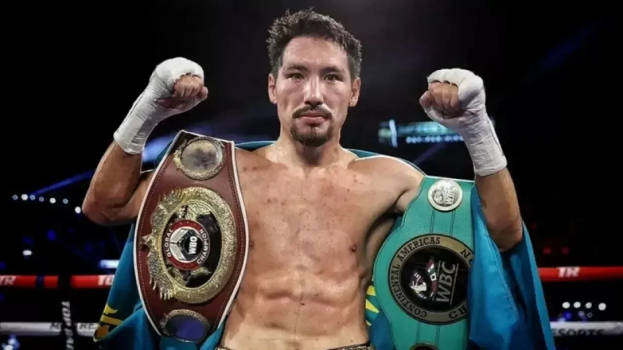 Жәнібек Әлімханұлы WBO белбеуінен бас тартып, Канелоның салмағына ауысты