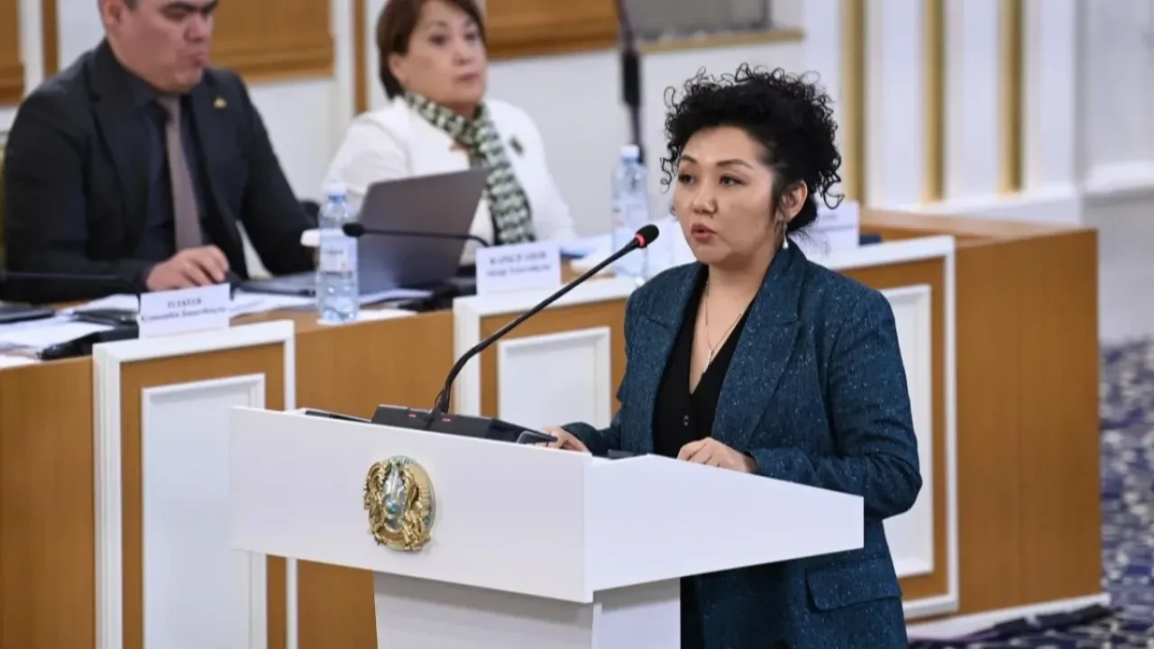 Карла Жаманқұлова «Әділ сөз» қорының президенті қызметінен кетті
