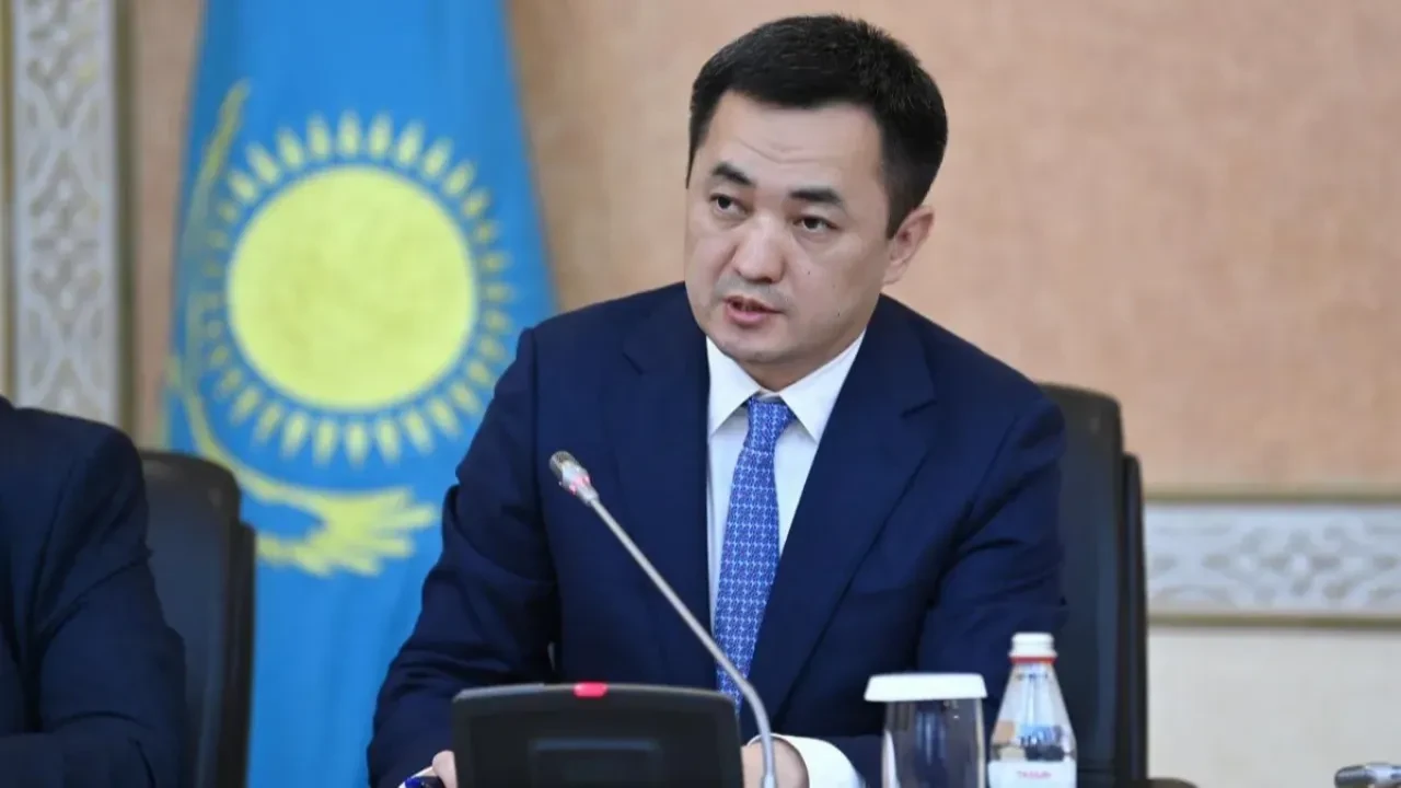 Айбек Дәдебай Құрылтай төрағасы болып сайланды