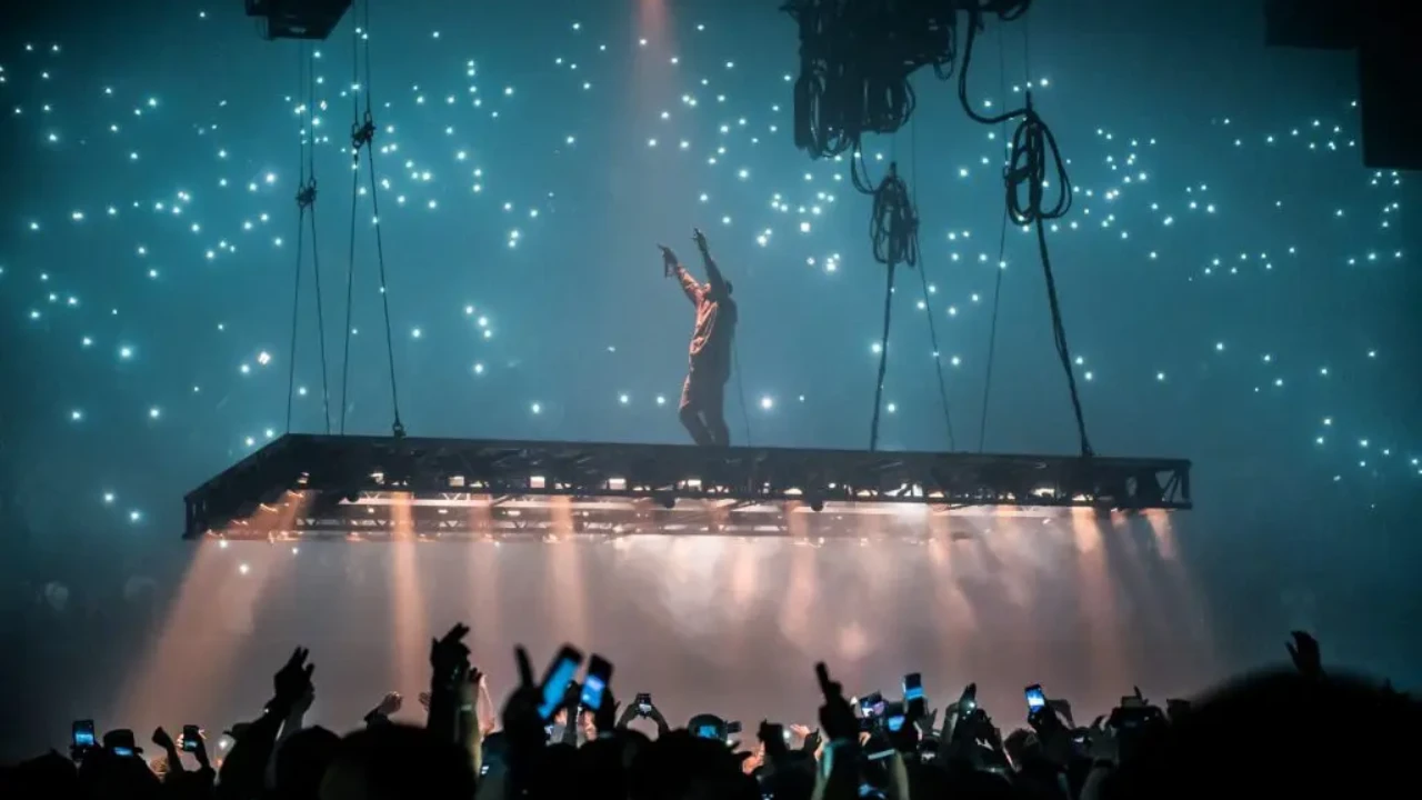Концерт Kanye West перекроет сразу несколько алматинских улиц