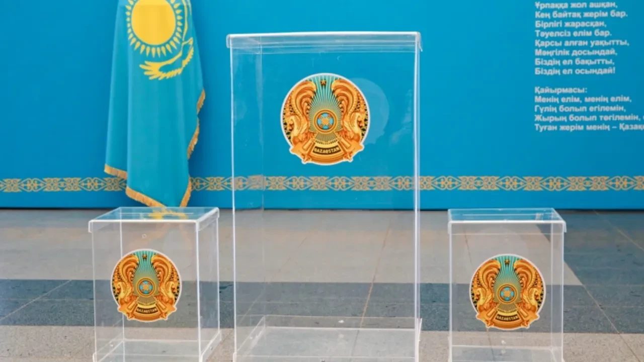 Құрылтай сайлауы: сағат 10:00-де сайлаушылардың 17,6%-ы дауыс берді