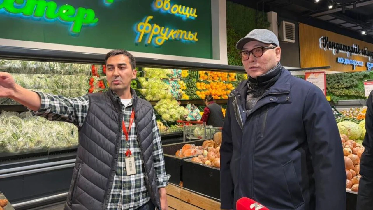 Минторговли обязало ритейлеров выделять полки под казахстанскую продукцию