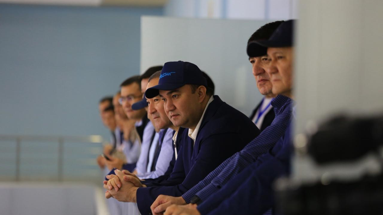 Түркістанда хоккейден жастар арасындағы кубок бәсекесі басталды