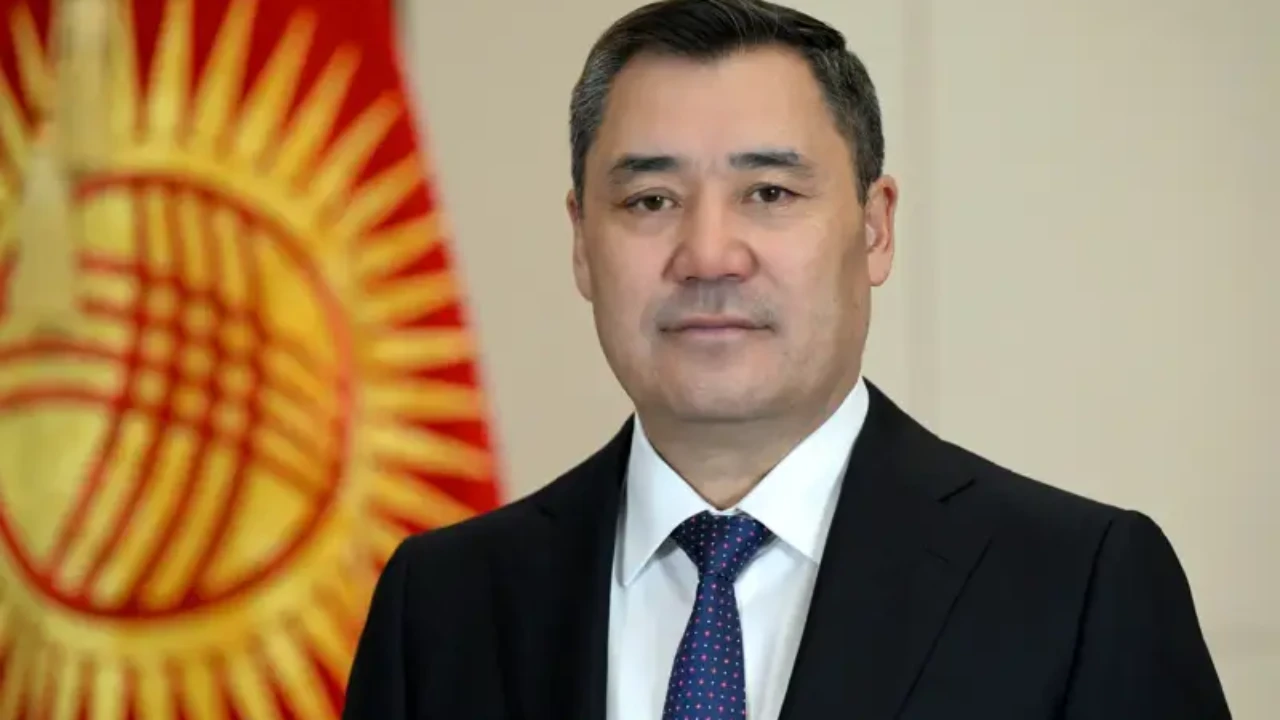 Садыр Жапаров екінші президенттік мерзімге сайлауға түсетінін мәлімдеді