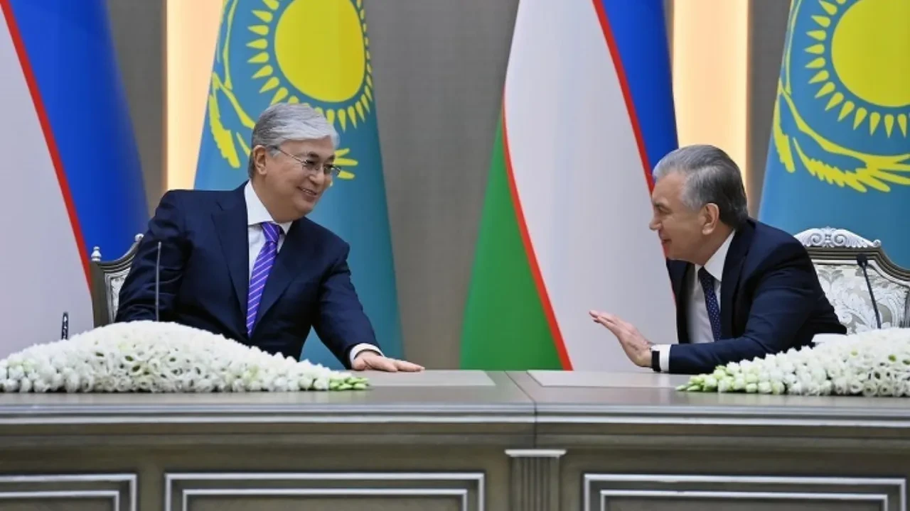 Мирзиёев Тоқаевты Құрылтай сайлауының өтуімен құттықтады
