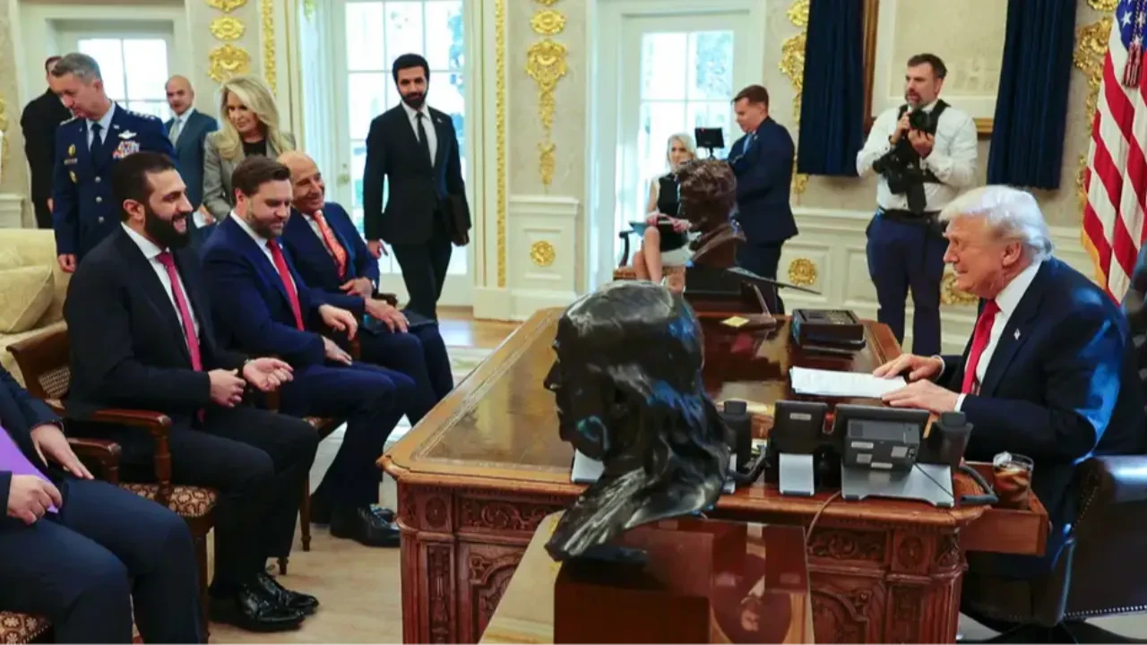 АҚШ Сирияны терроризмді демеуші елдер тізімінен ресми түрде шығарды