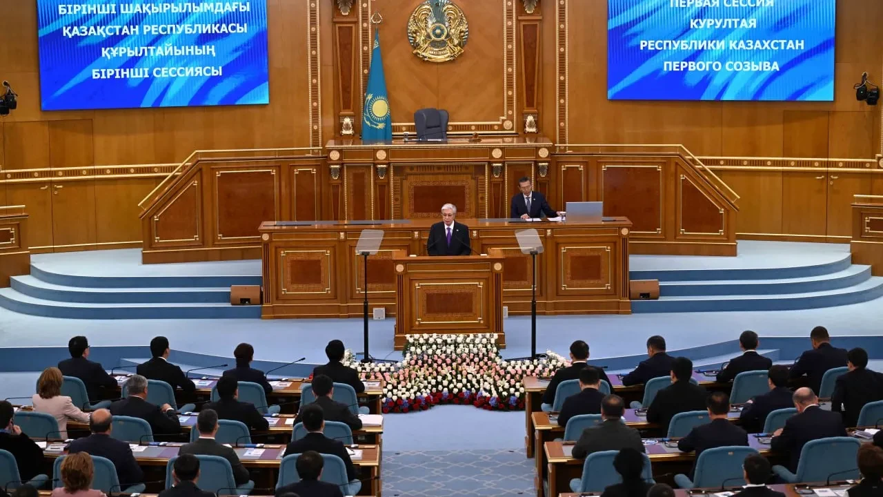 Құрылтай Президентке министрлерді қызметтен босатуды ұсына алады