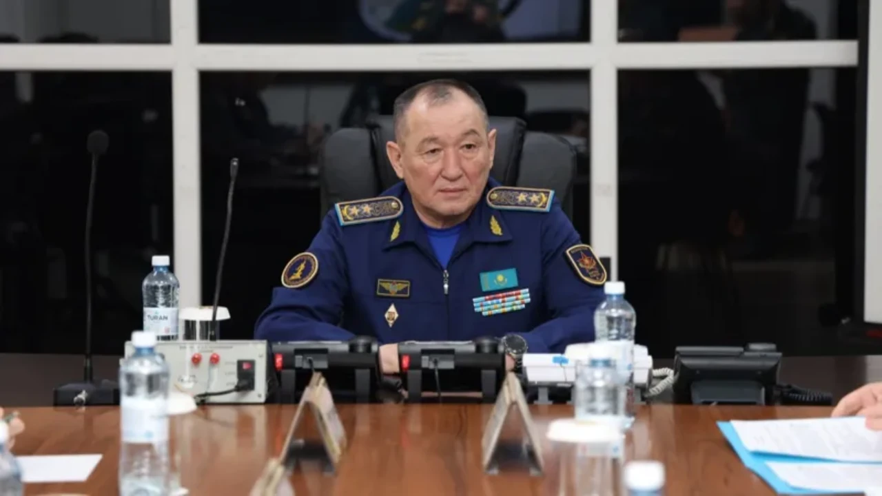 Тоқаев Қорғаныс министрі Дәурен Қосановты қызметінен босатты
