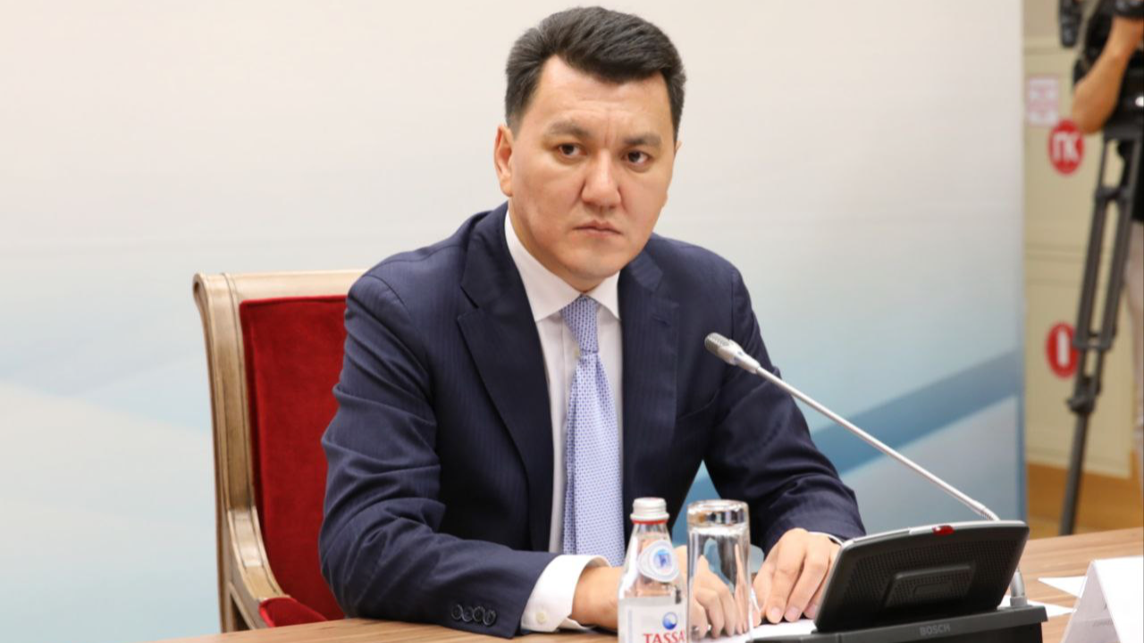 Тоқаев Вице-Президенттің өкілеттіктерін бекітті