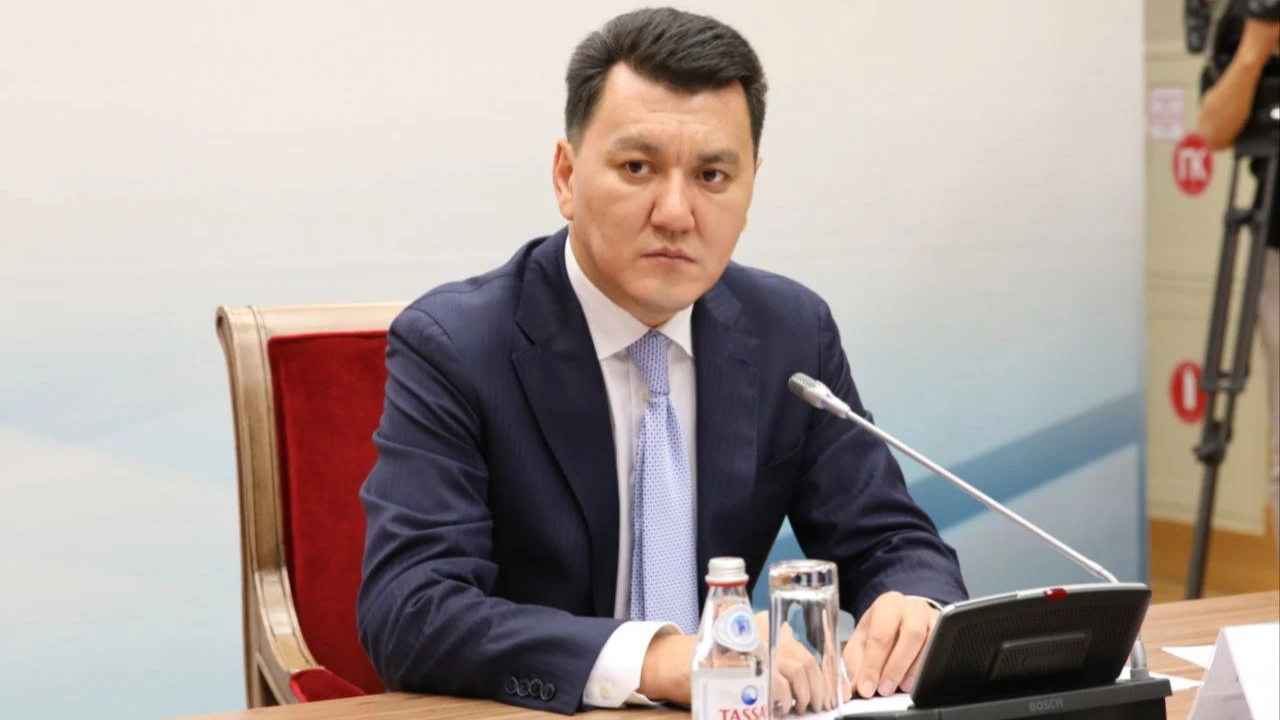 Тоқаев Вице-Президенттің өкілеттіктерін бекітті