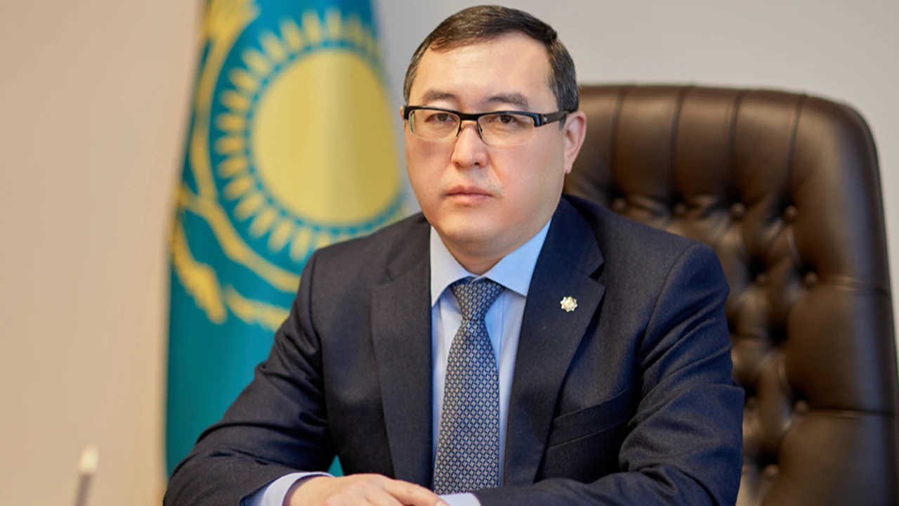 Марат Сұлтанғазиев Алматы облысының әкімі қызметінен босатылды