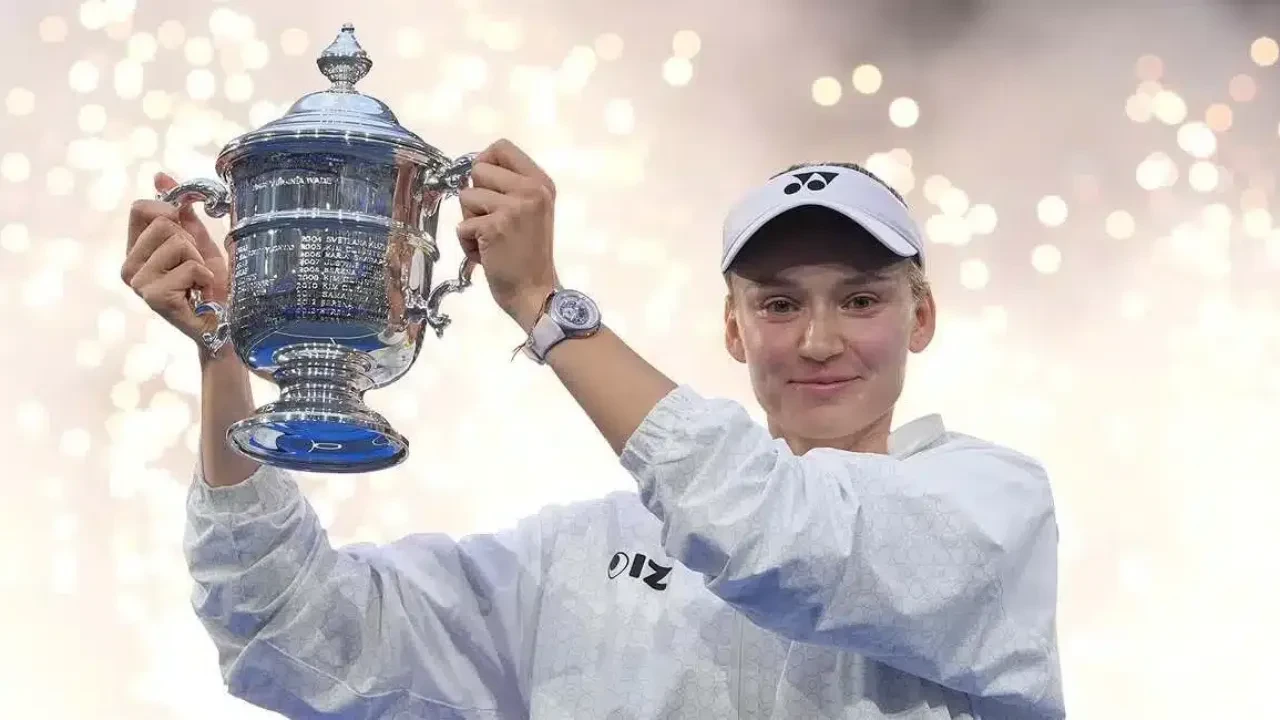 Елена Рыбакина ресми түрде әлемнің бірінші ракеткасы атанды