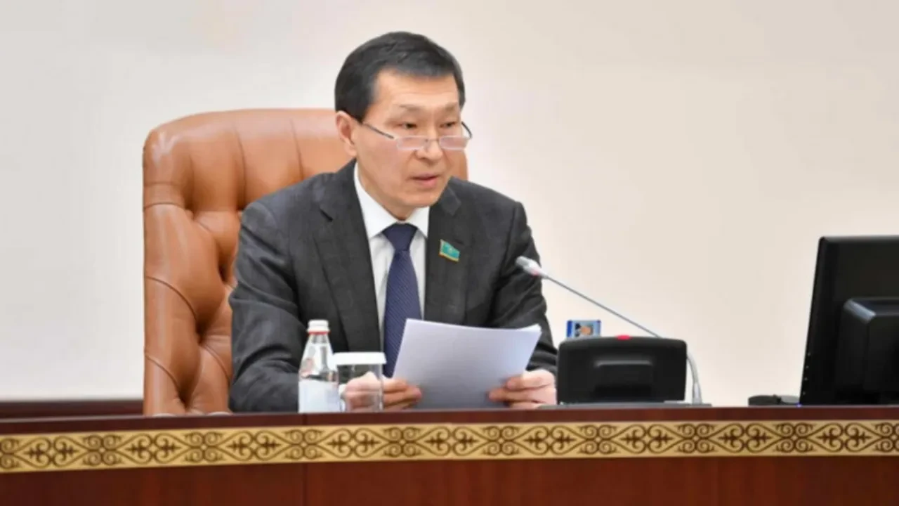 Құрылтай сайлауын өткізген Нұрлан Әбдіров қызметінде қалды