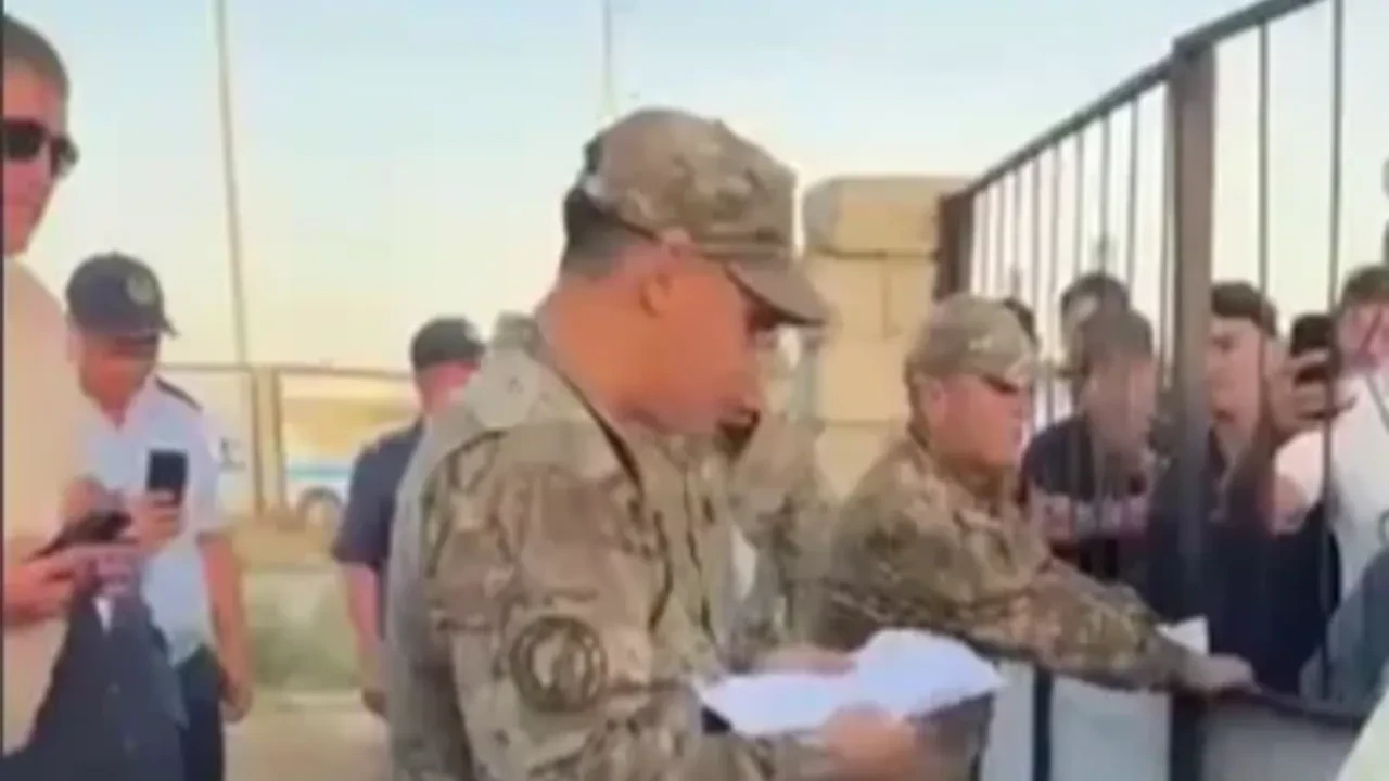 Авиакомпания предоставит бесплатные билеты семьям пострадавших военнослужащих