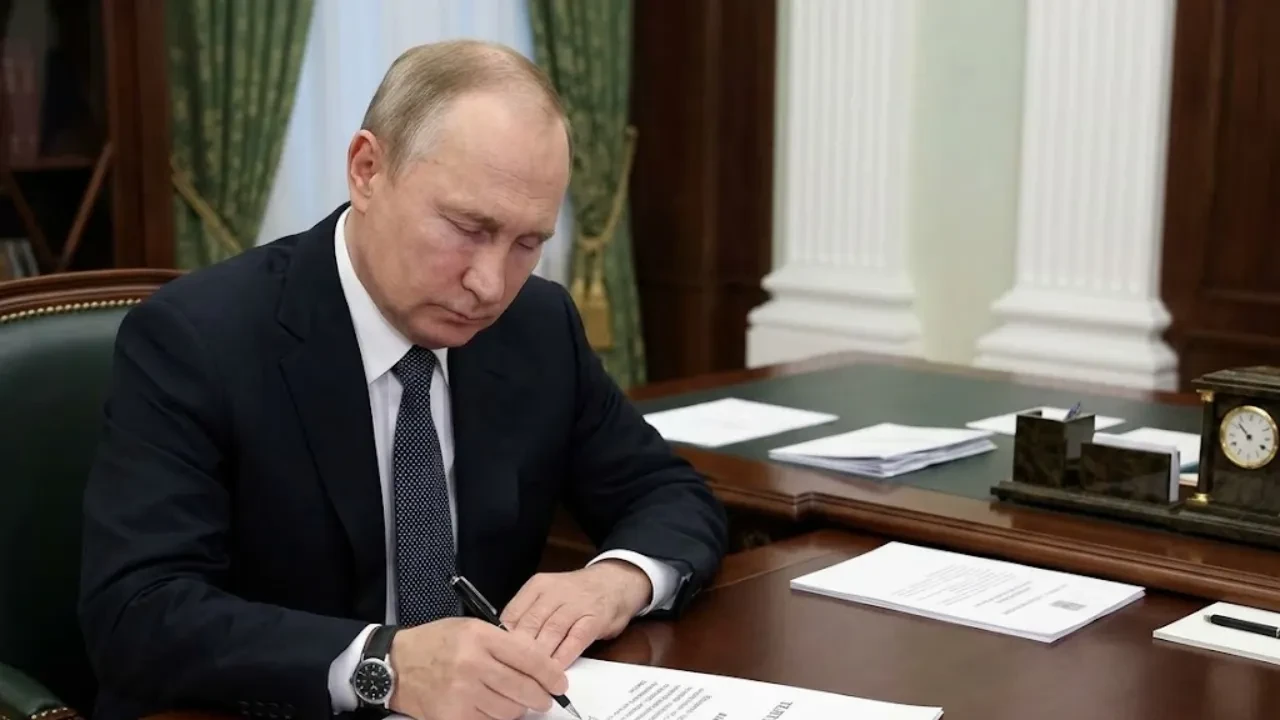 Соболезнования Казахстану поступили от Путина и Назарбаева