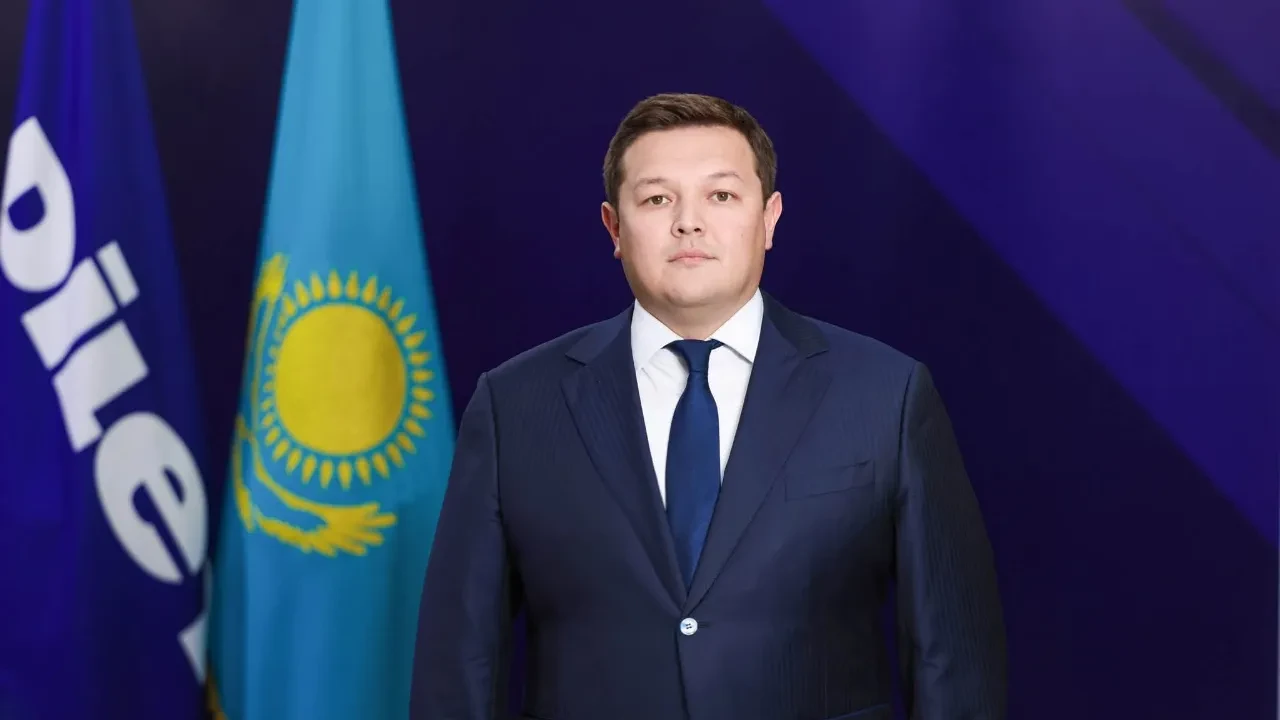 Бұрынғы министр Асхат Оралов «Әділет» партиясының басшылығына келді